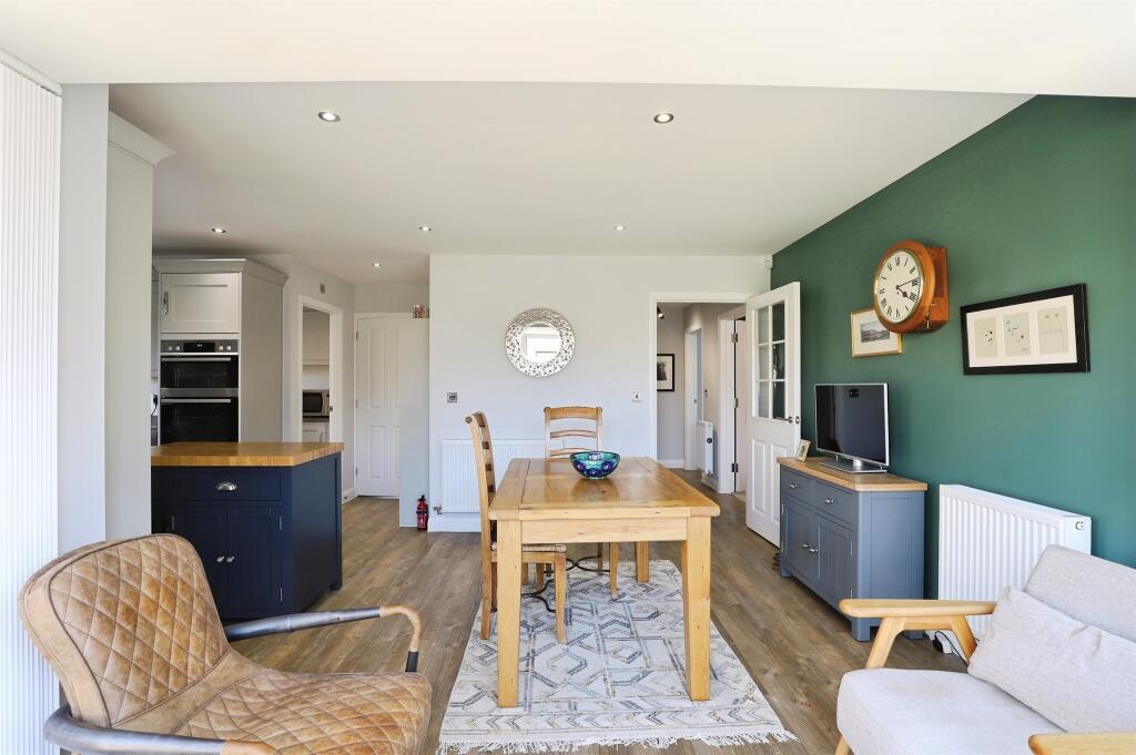 House in Huntingdonshire, Ramsey - More