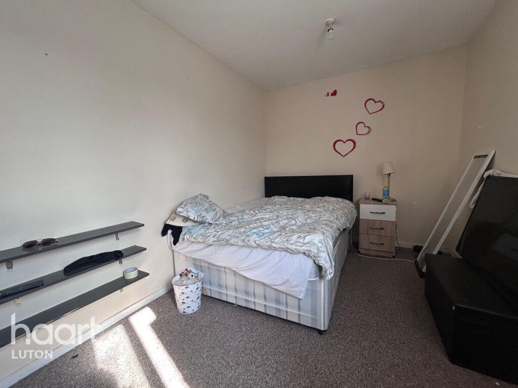 House in Luton - More