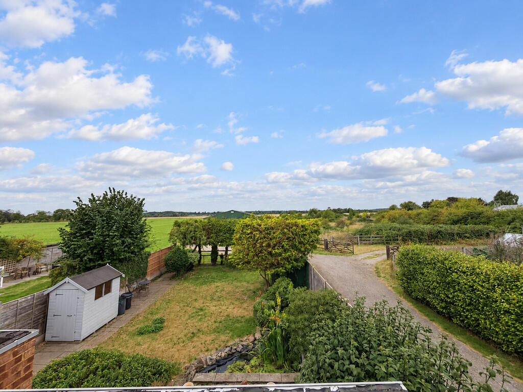 House in Northill, Upper Caldecote - View 2