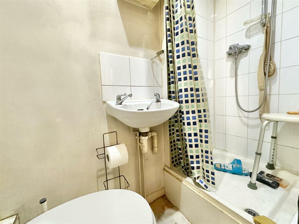 Additional image 6 of Knyveton Road, Bournemouth