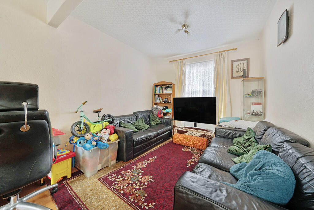 House in London - View 4