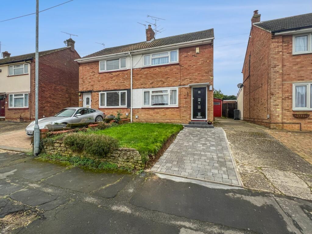 Main image of property: Connaught Gardens, Braintree, CM7