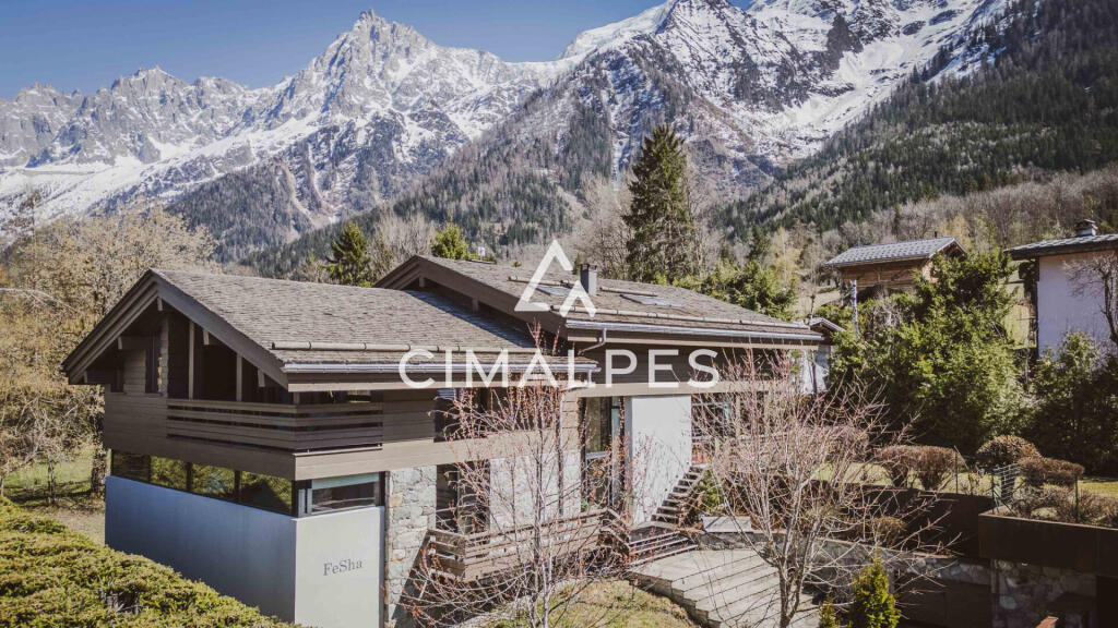 Main image of property: Rhone Alps, Haute-Savoie, Les Houches