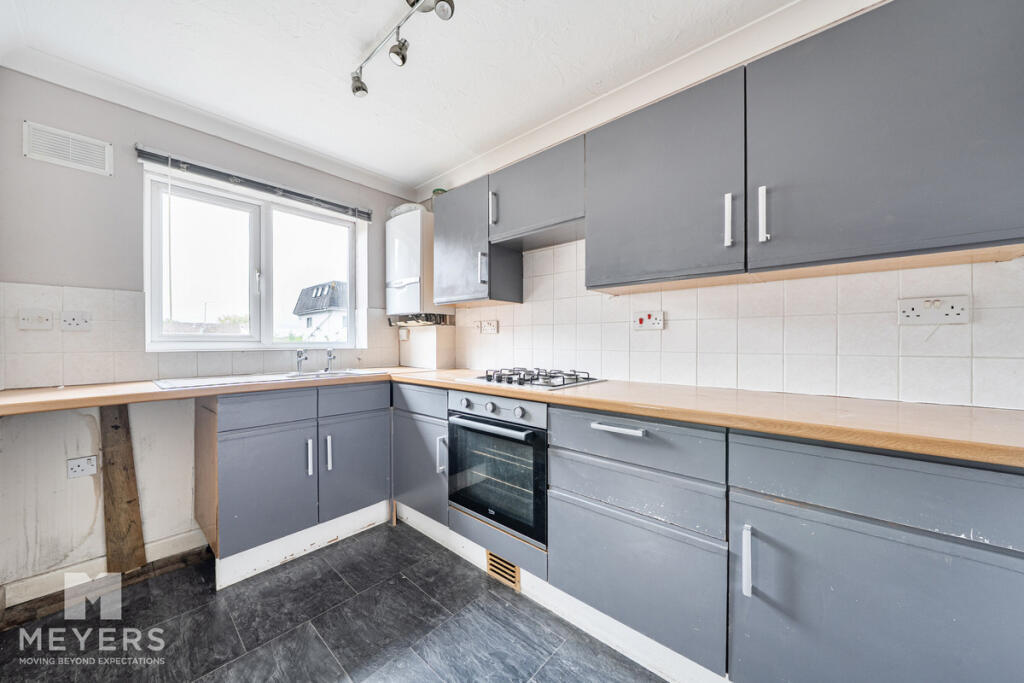 House in Bournemouth, Wool - View 5
