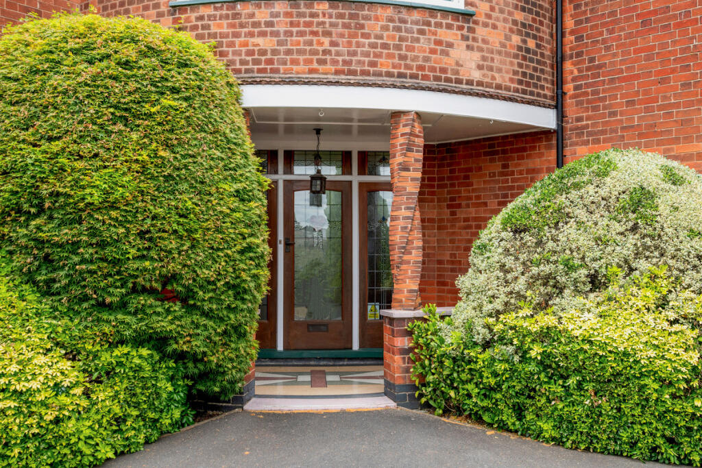 House in Nottingham, Chilwell - View 3