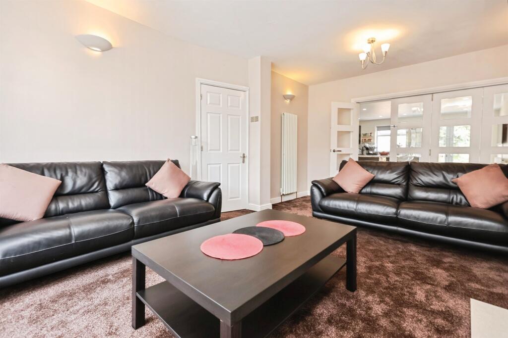 Flaxley Road, Birmingham photo 5