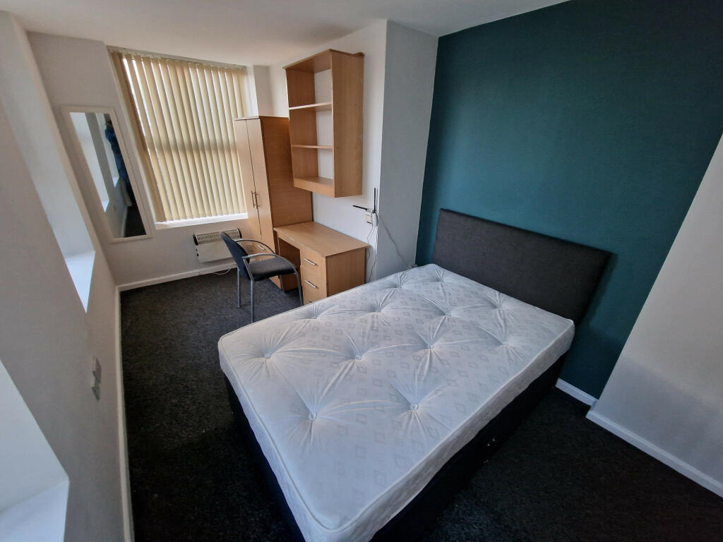 Main image of property: 16 Longside Lane (On Campus), Bradford, BD7