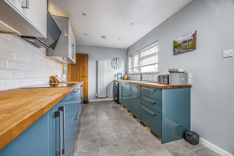 Birch Tree Drive, Emsworth photo 3