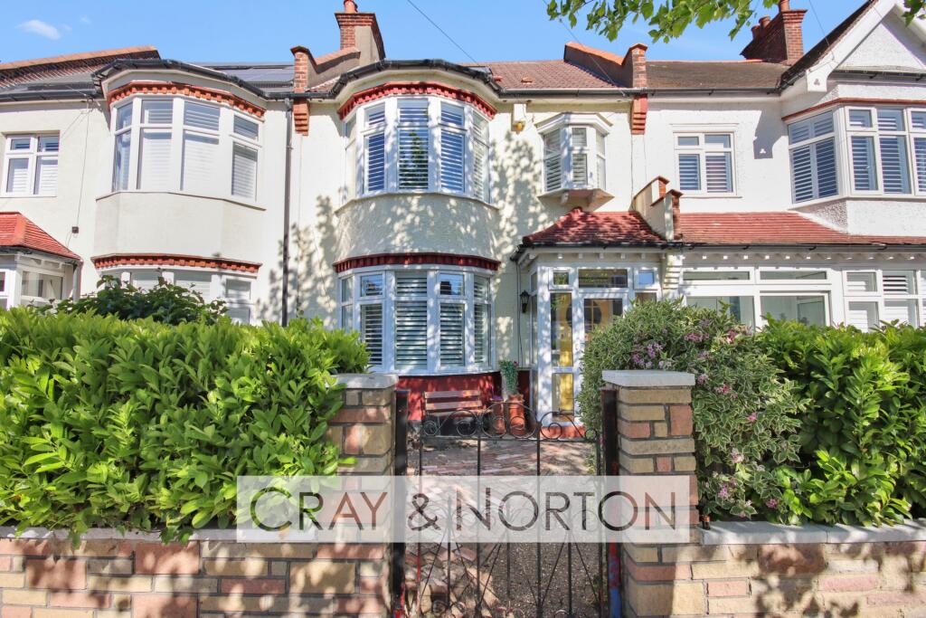 5-bed terraced on Ashburton Avenue, Addiscombe, CR0, £635,000