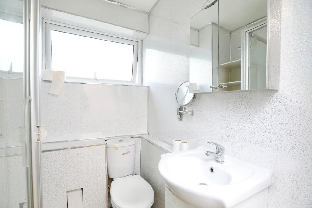 Apartment in Swale, Leysdown - View 5