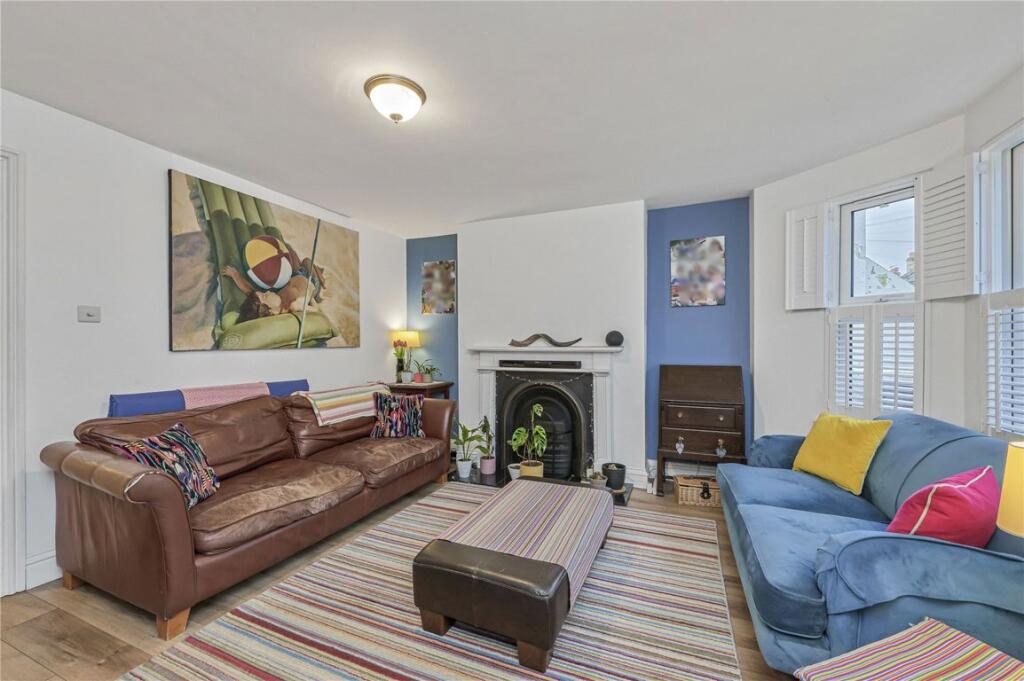 Ronver Road, London - View 2