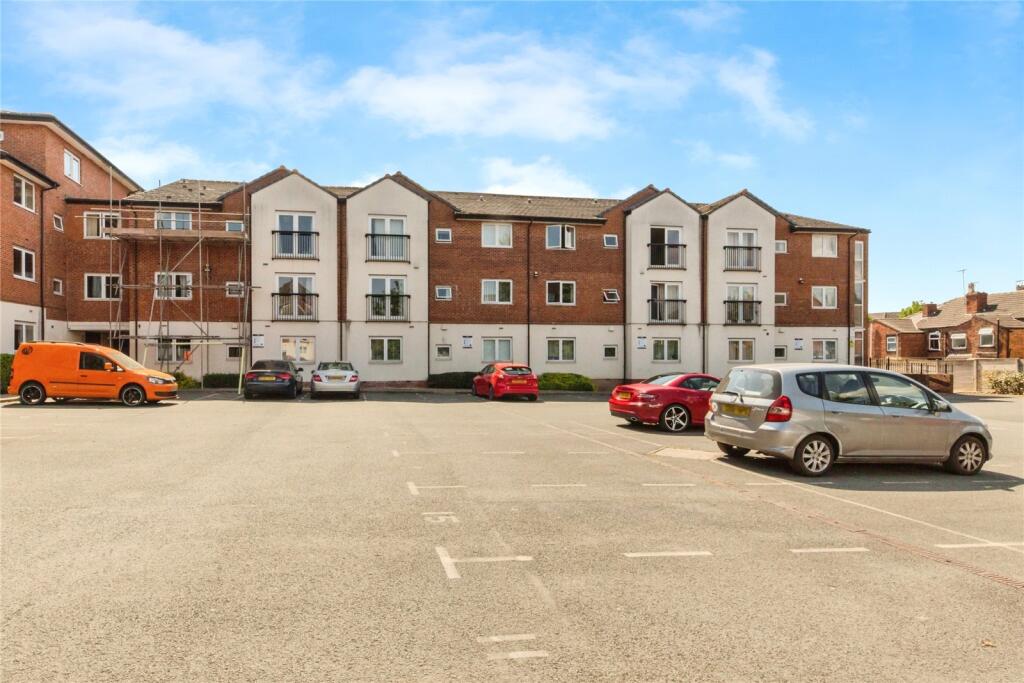 2-bed flat on Delamere Court, St. Marys Street, Crewe, Cheshire, CW1, £80,000