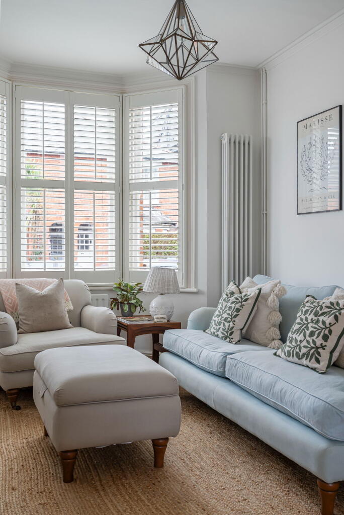 House in Guildford - View 4