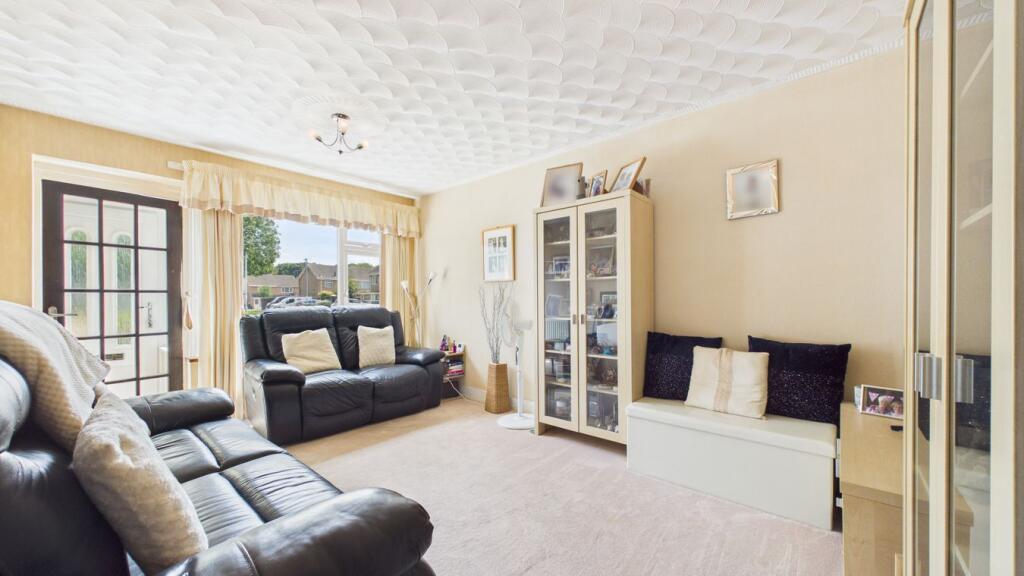 House in Peterborough, Orton Longueville - View 5