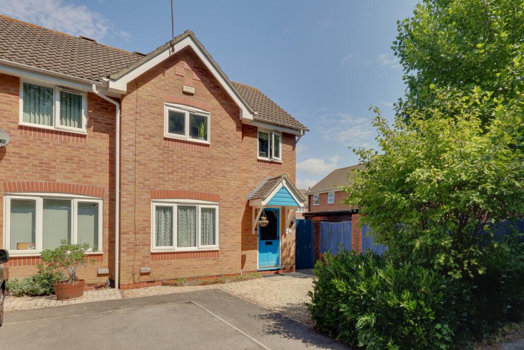 Main image of property: Redwood Grove, Havant