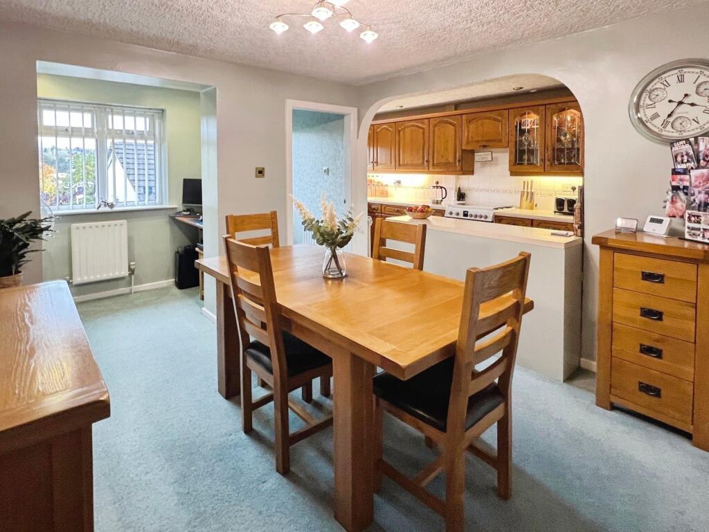 Additional image 5 of Bradford Road, Cleckheaton, West Yorkshire, BD19