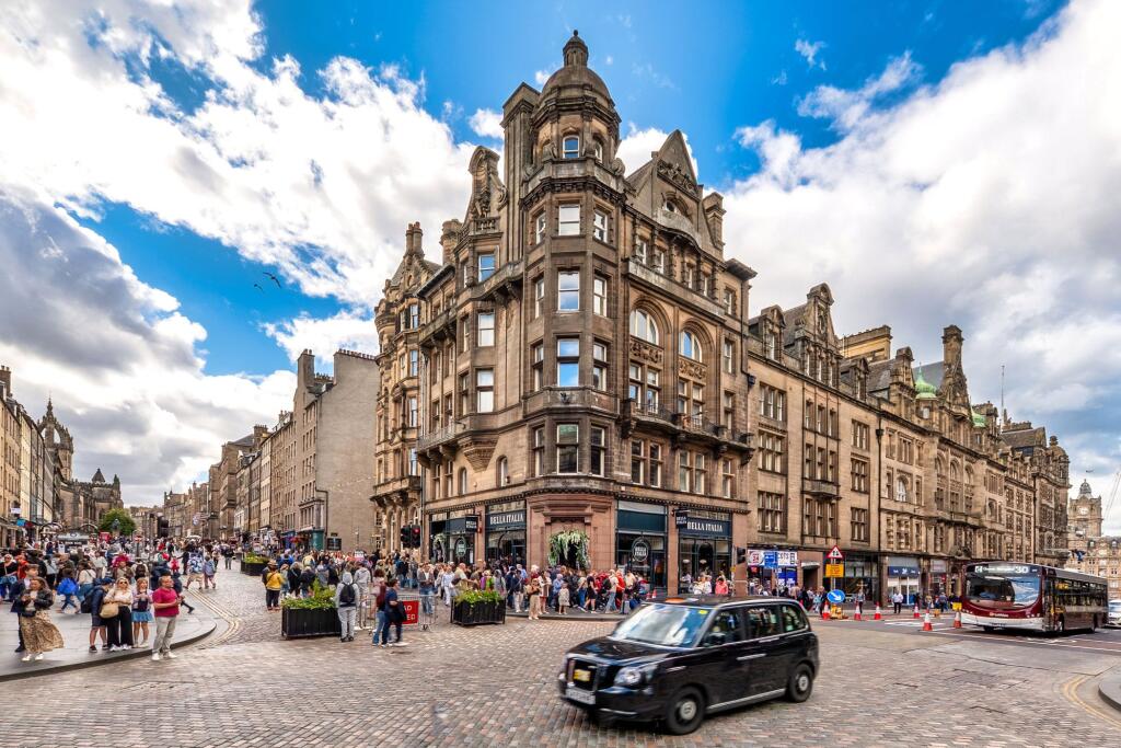 Main image of property: North Bridge, Edinburgh, Midlothian