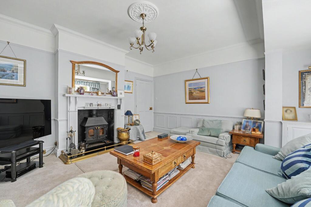 House in Knebworth - View 5