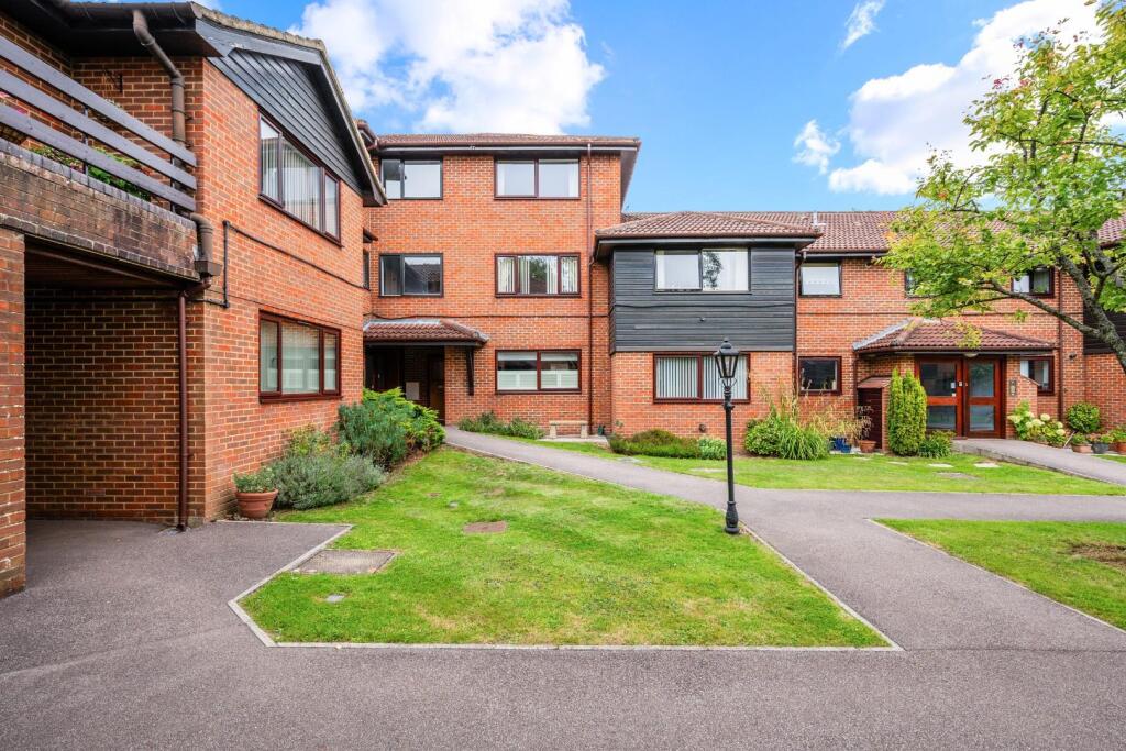 Tadworth Street, Tadworth, Tadworth