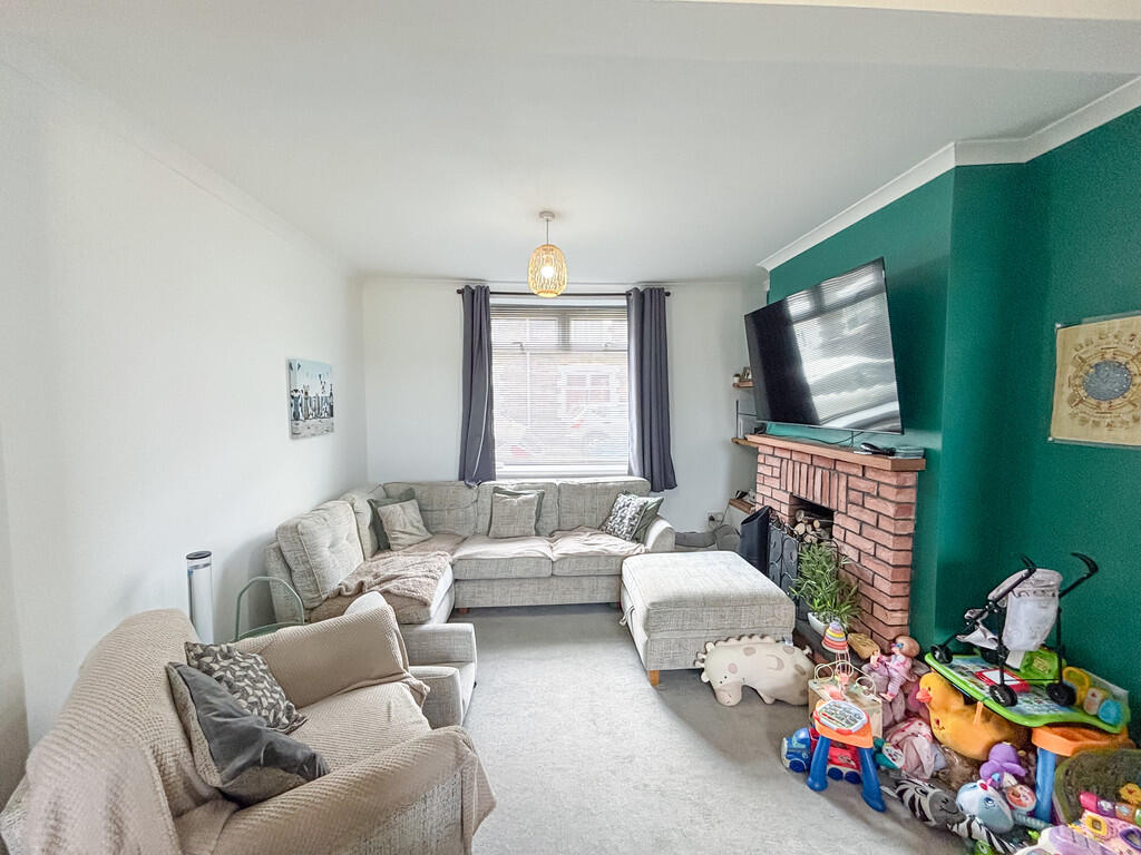 Hanbury Street, Glan Y Nant - View 5