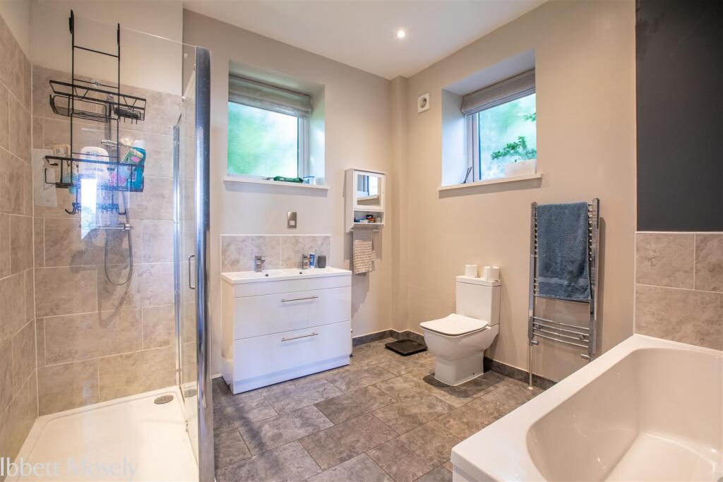 House in Tonbridge - More