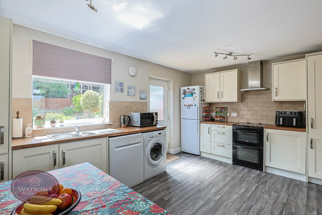 House in Amber Valley, Heanor and Loscoe CP - View 3