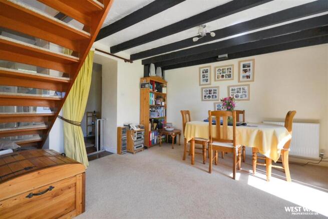 Living / dining room