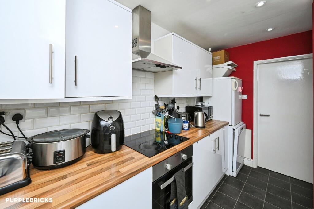 House in Nottingham - View 5