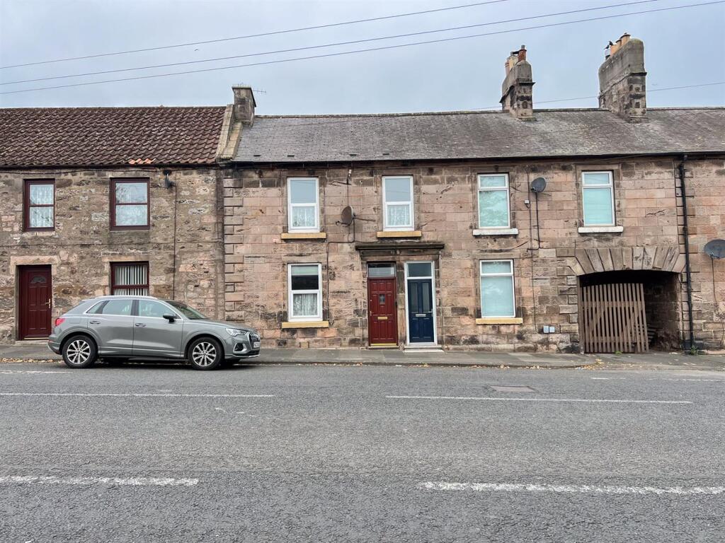 2-bed terraced on Main Street, Berwick-Upon-Tweed, £160,000