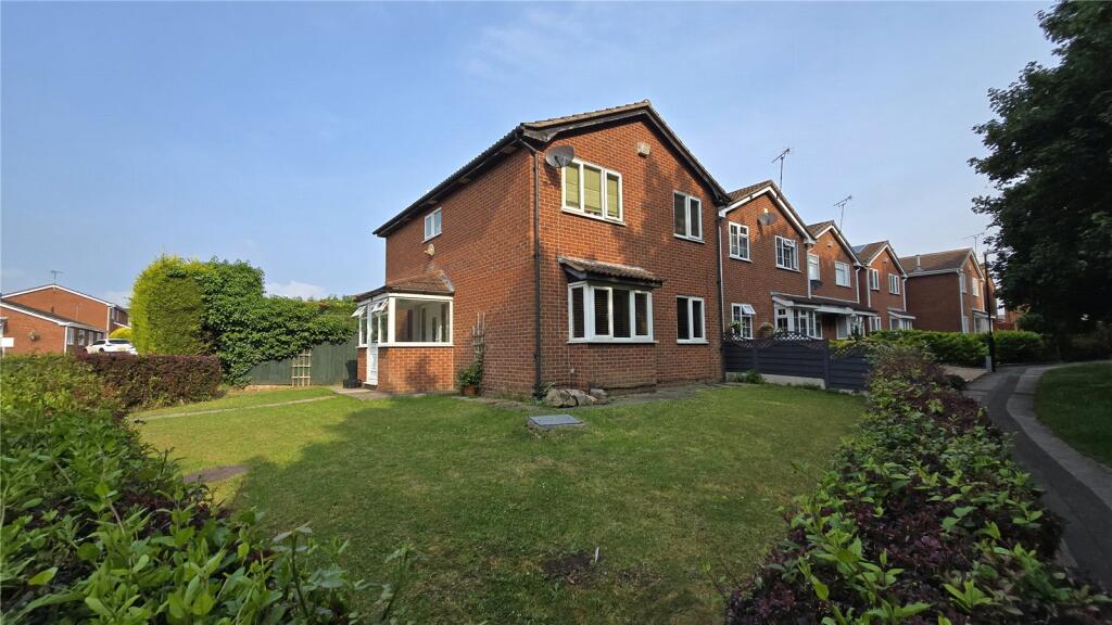 Main image of property: Beckfoot Drive, Woodway Park, Coventry, West Midlands, CV2