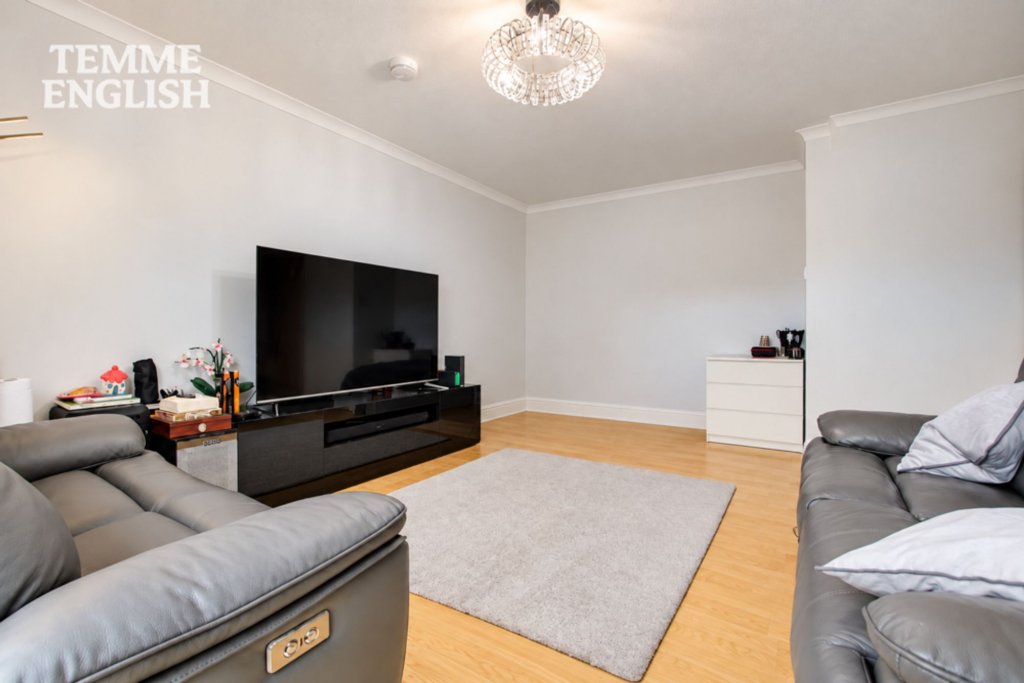 House in Basildon, Laindon - View 3