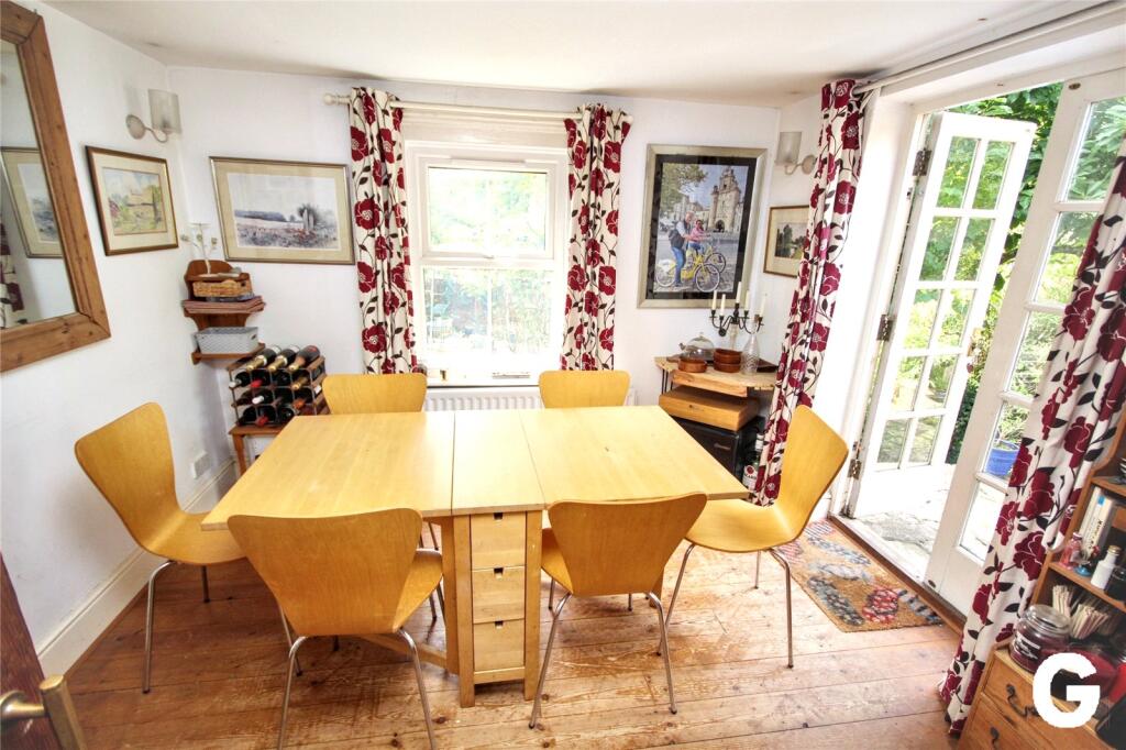 Gladstone Cottages, Hightown Hill, Ringwood, Hampshire, BH24 photo 4