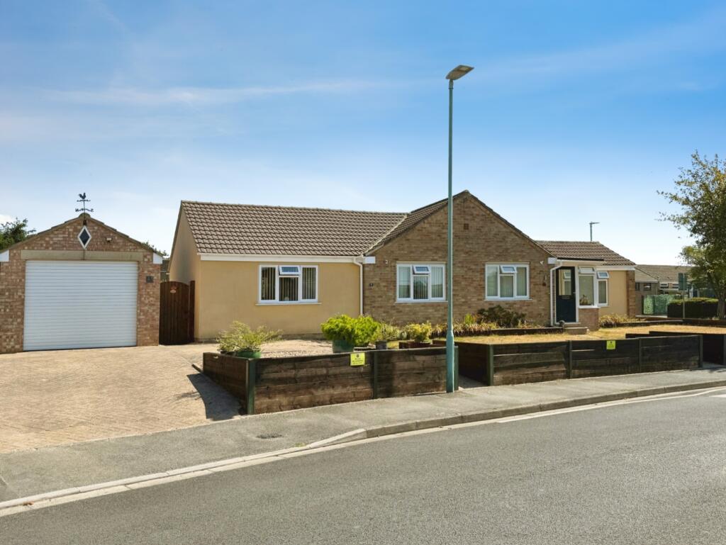 Main image of property: Melbourne Drive, Stonehouse, Gloucestershire
