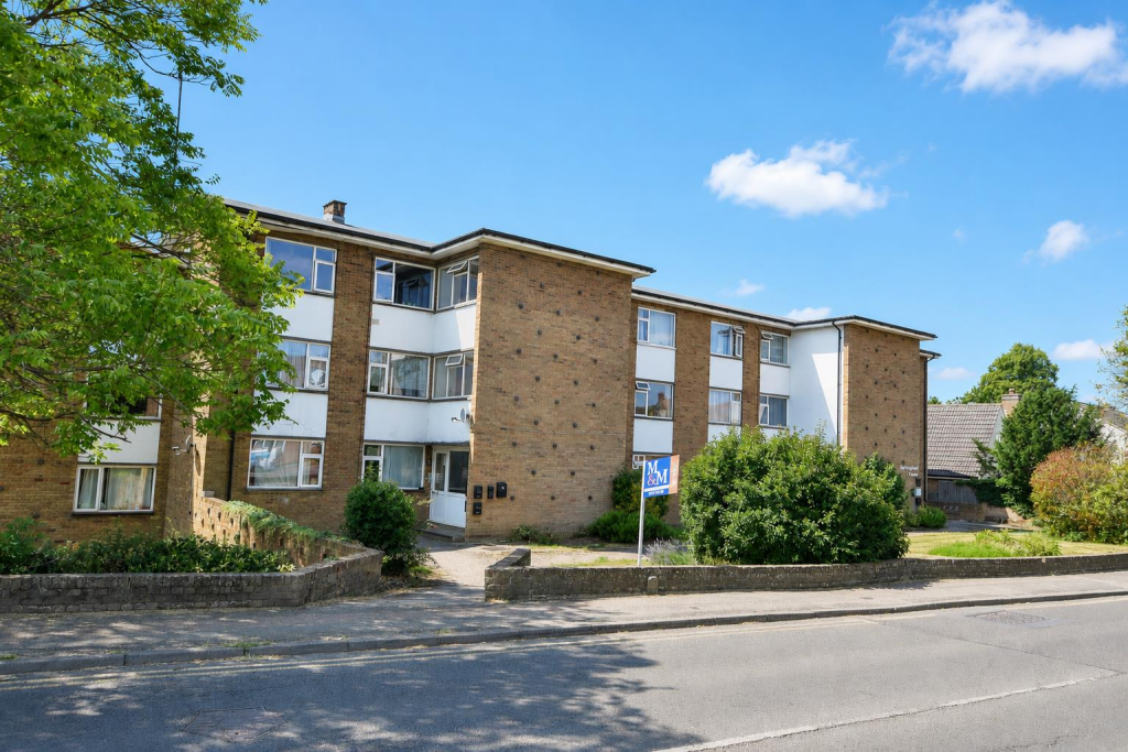 Main image of property: Springfield Road, Leighton Buzzard