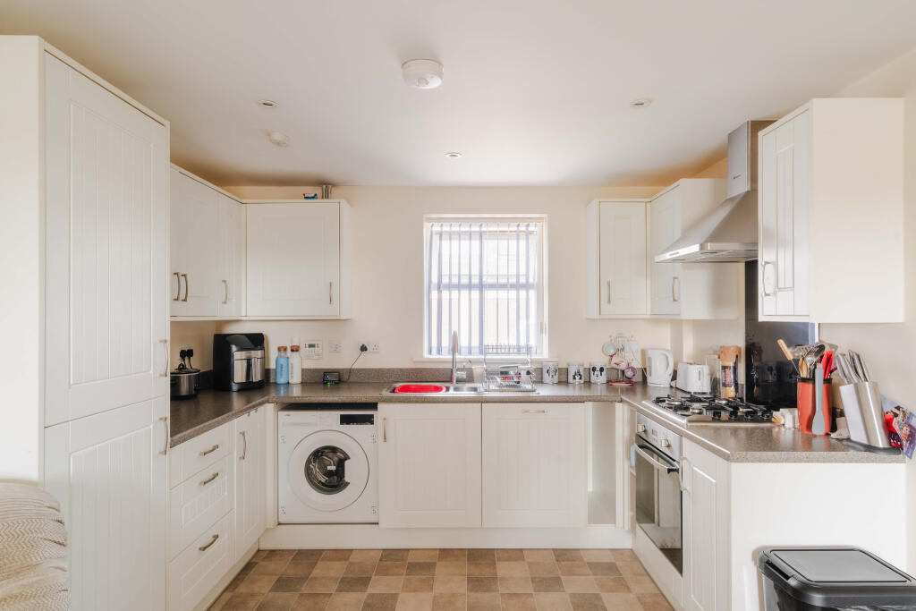 Apartment in Bristol - View 5