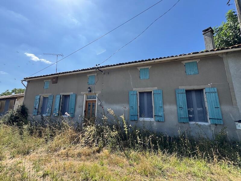 Main image of property: St-Ciers-du-Taillon, Charente-Maritime, Poitou-Charentes