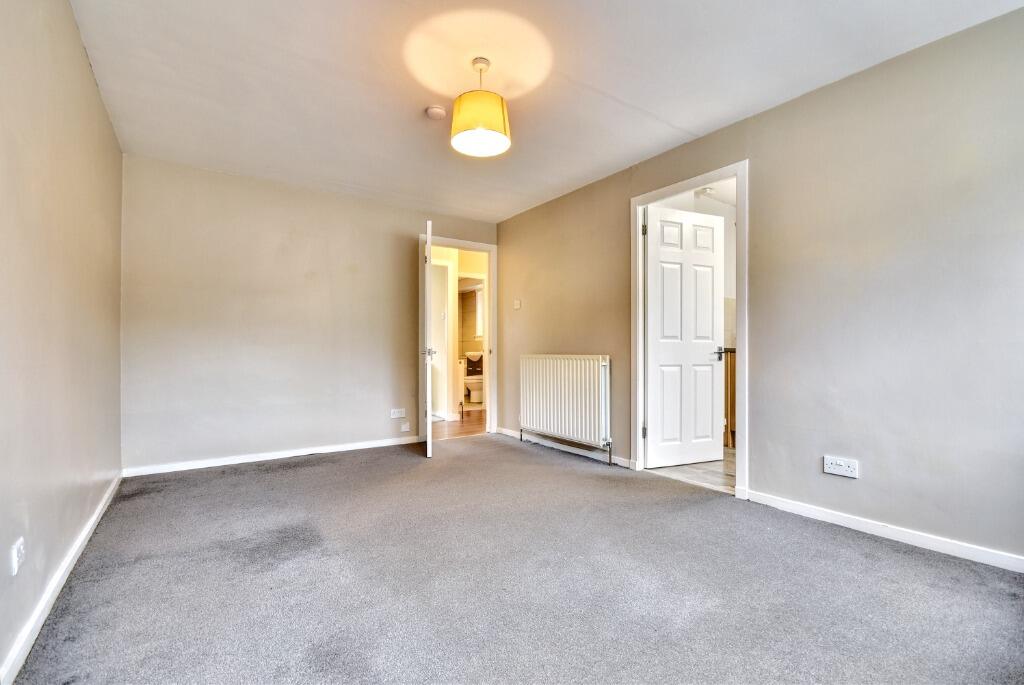 Apartment in Paisley - View 4