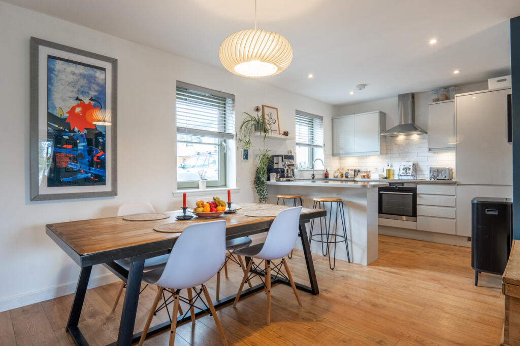 House in Kiltarlity, Tomnacross - More