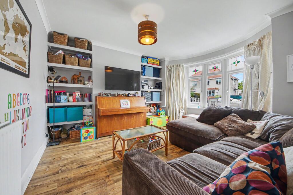 House in Southampton - View 3