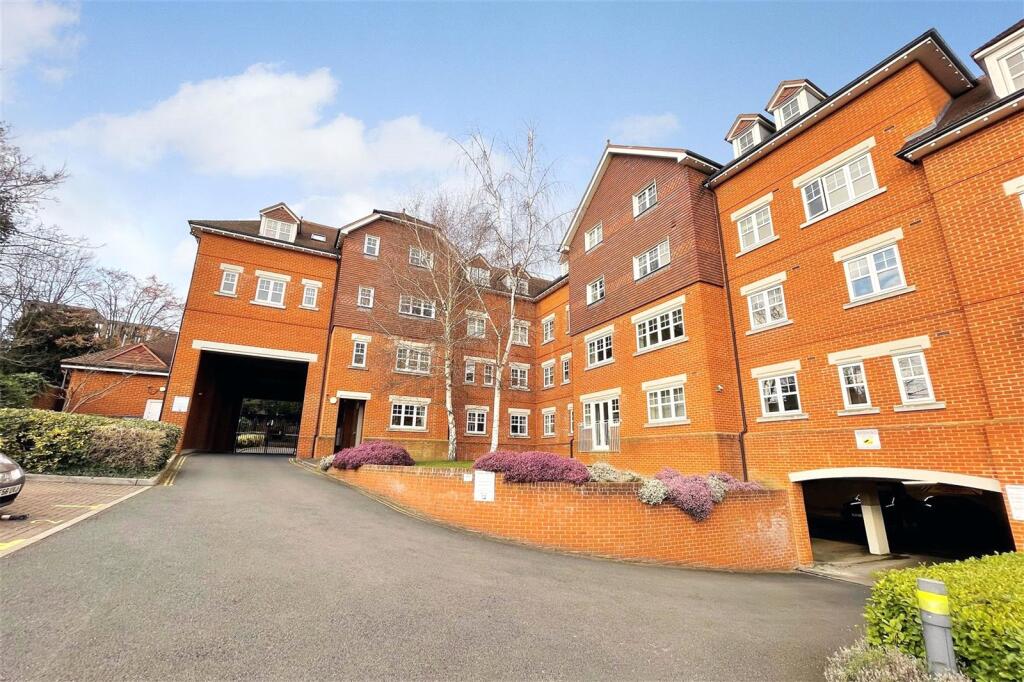 Main image of property: Heathside Road, Woking, Surrey, GU22