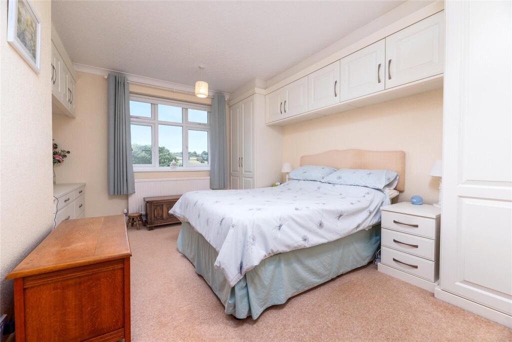 House in Derby - View 5