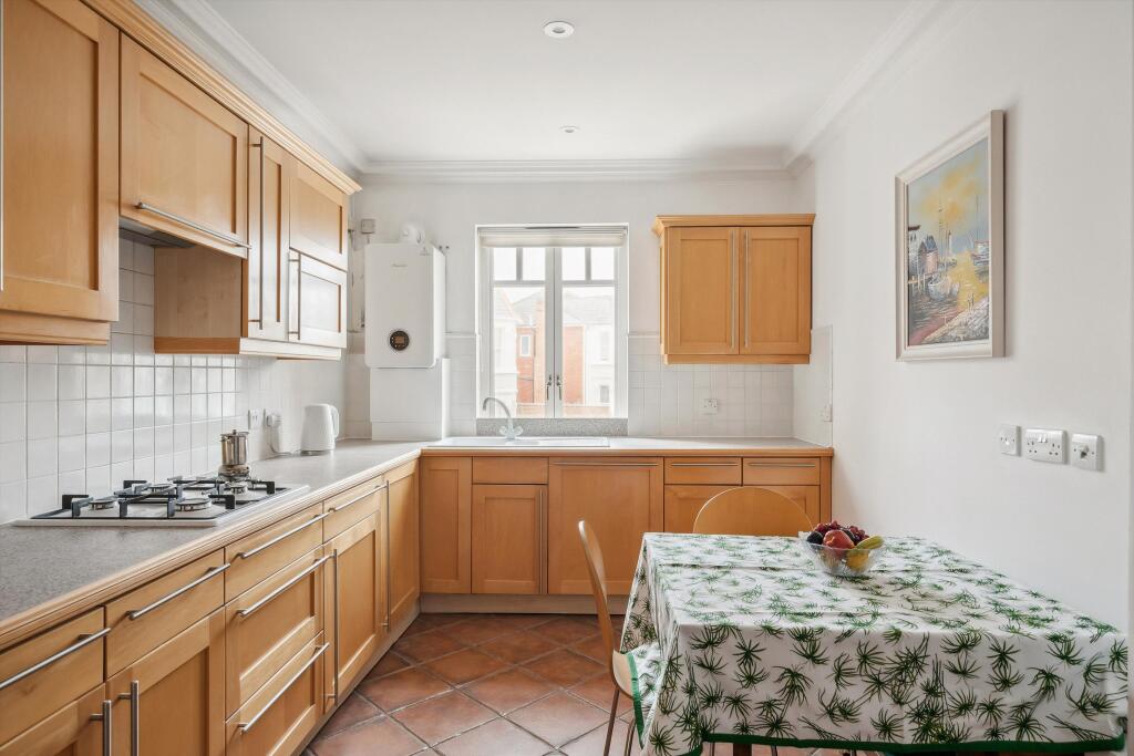 Property photo 8