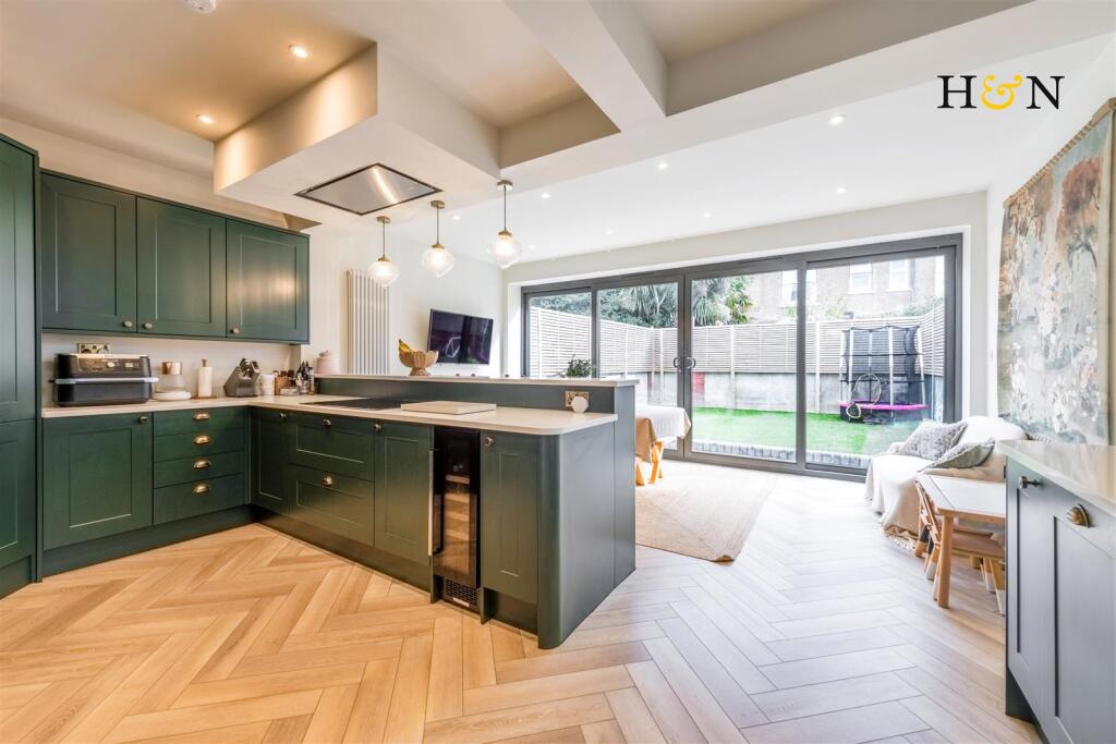 House in Brighton - View 2
