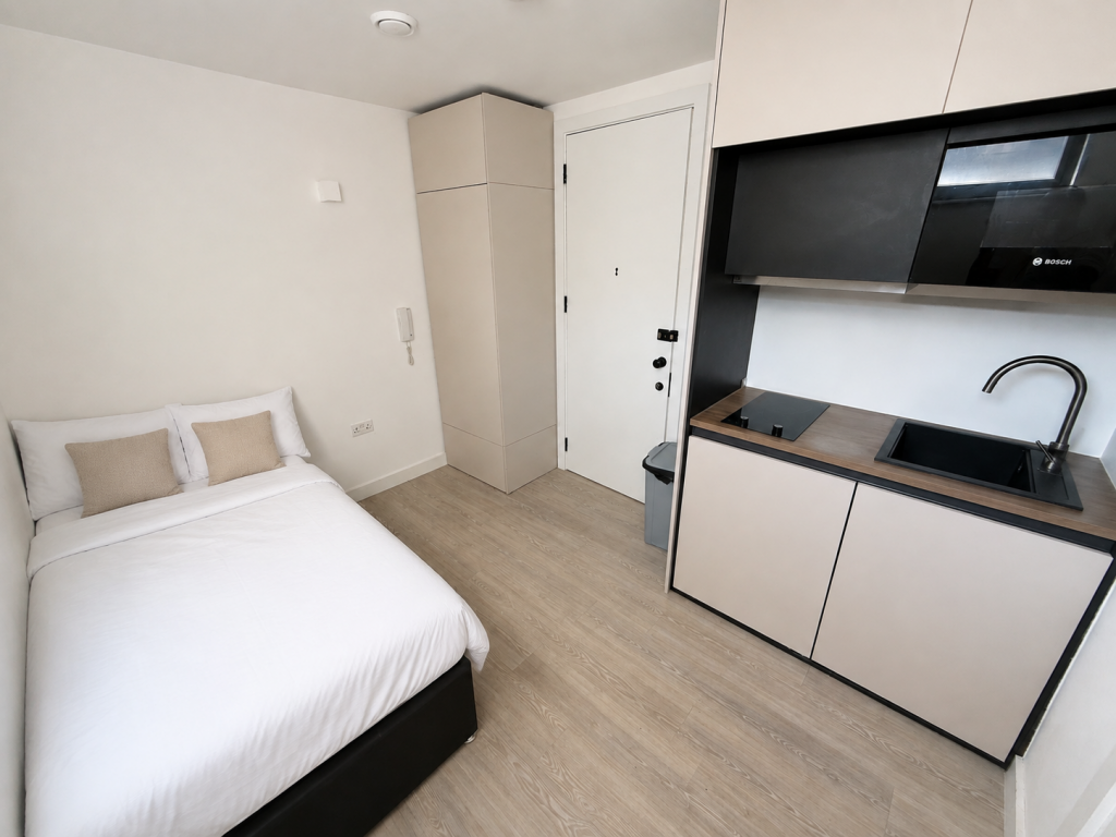 Apartment in Harrow - View 4