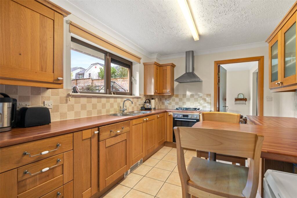 Braeside, Binfield, Bracknell, Berkshire, RG12 photo 5