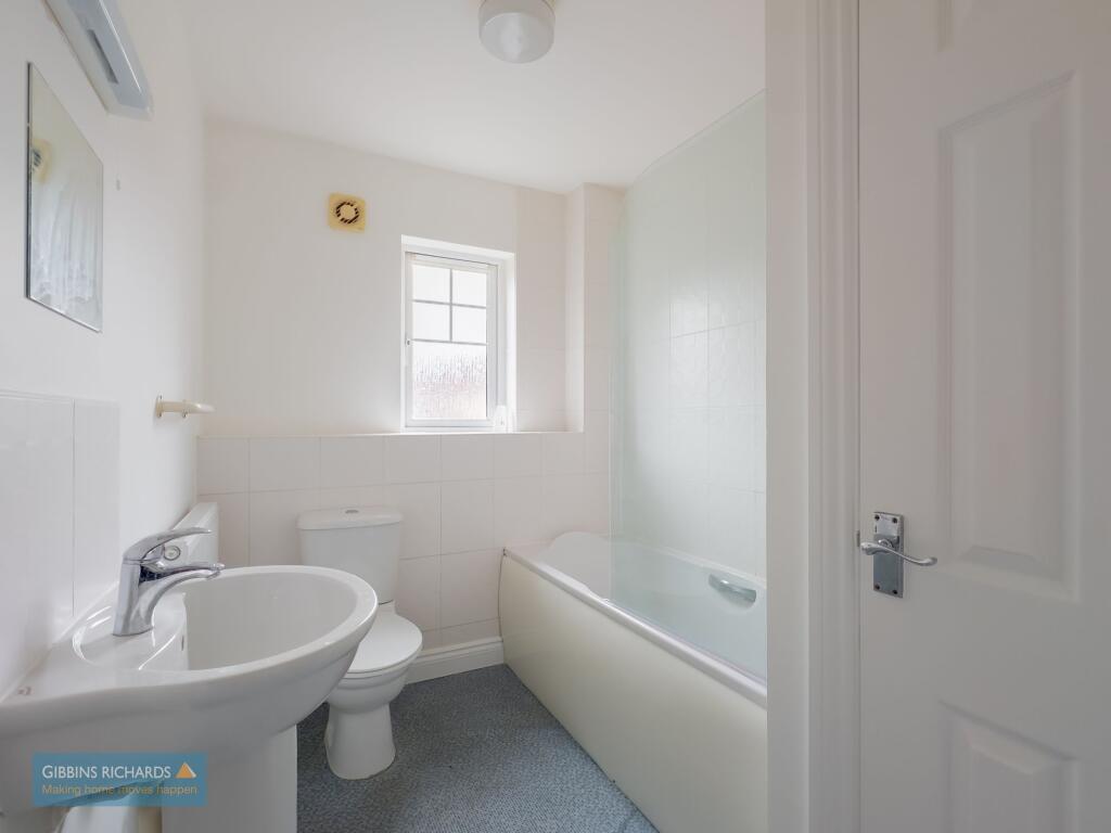 Apartment in Bridgwater, West Bridgwater, Durleigh & Haygrove, Somerset - More