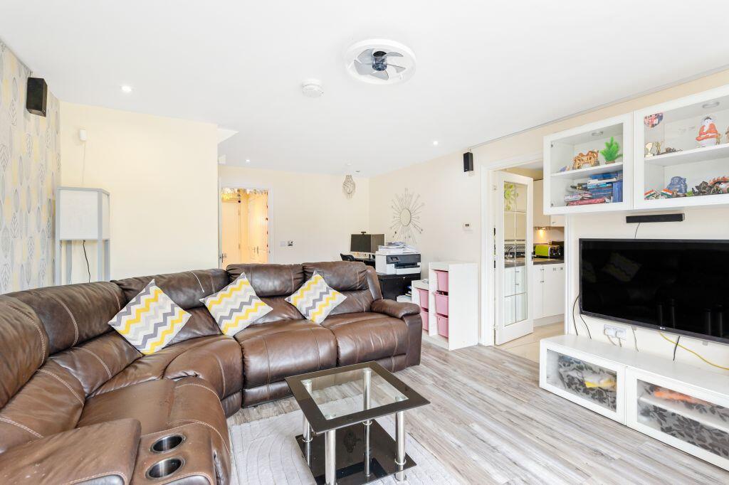 House in Edinburgh - View 4