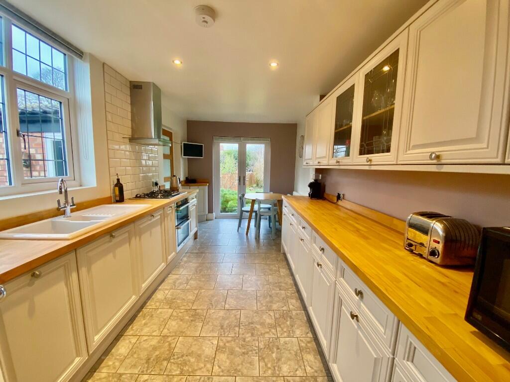 Fletton Avenue, Peterborough, Cambridgeshire, PE2 photo 3