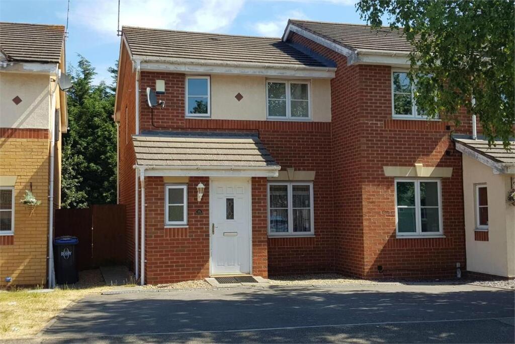 Main image of property: Viaduct Close, Rugby, Warwickshire