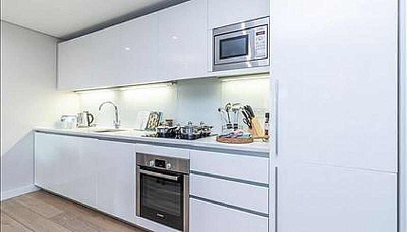 Apartment in London, City of Westminster - View 5